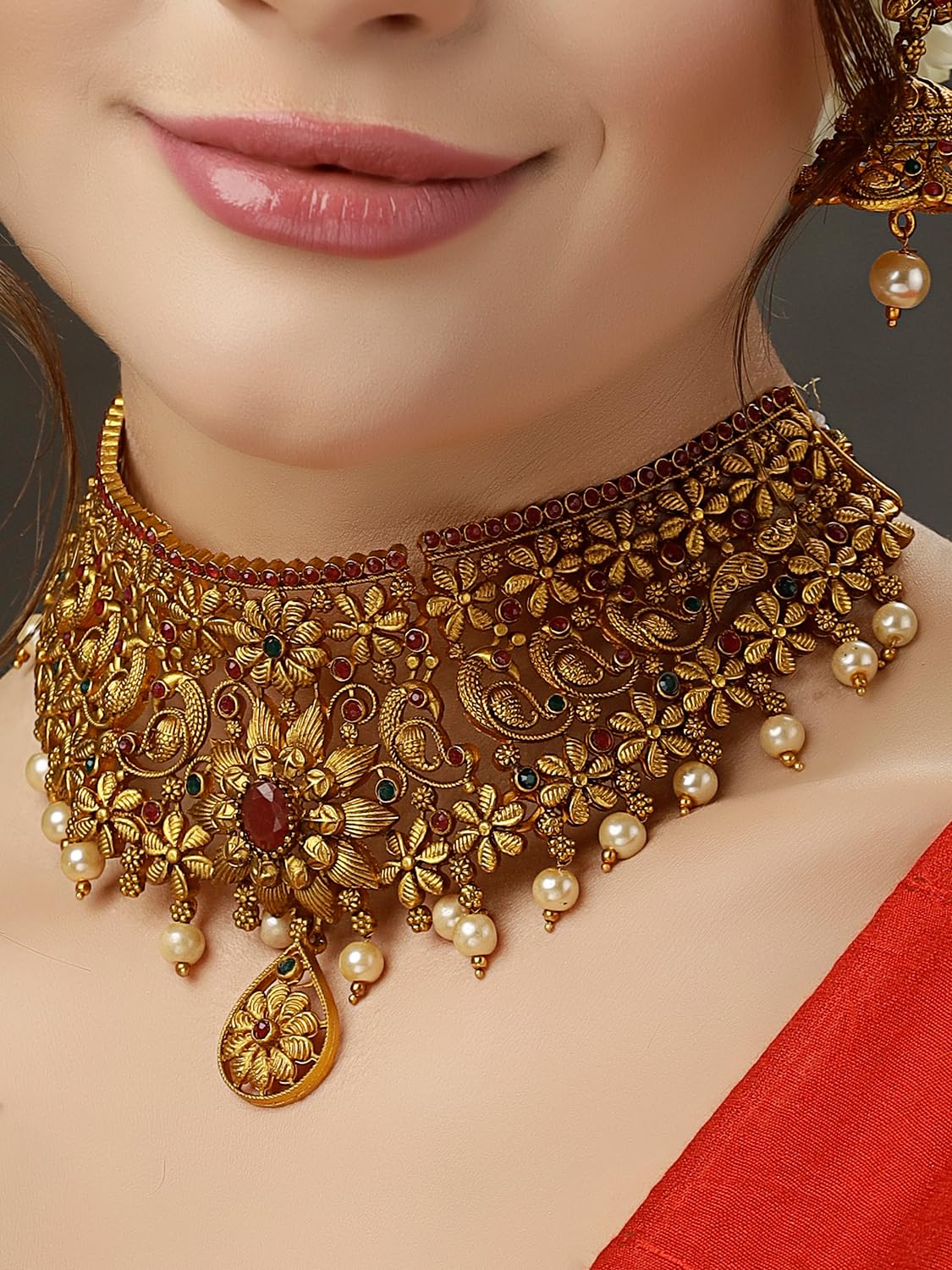 Pearl Choker Traditional