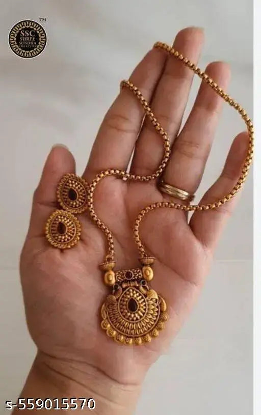Antique Matte Finish Daily Wear Pendant Set with Traditional Paisley Design