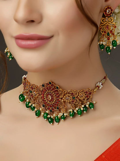 Pearl Choker Traditional