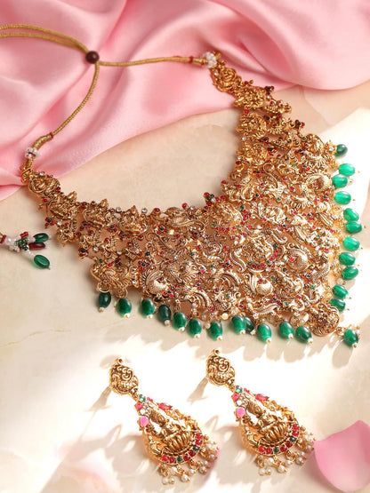 Pearl Choker Traditional