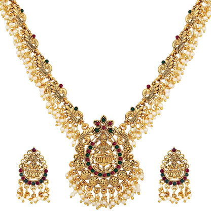 Pearl Choker Traditional