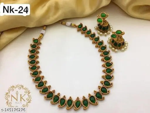 Shimmering Beautiful Jewellery Sets